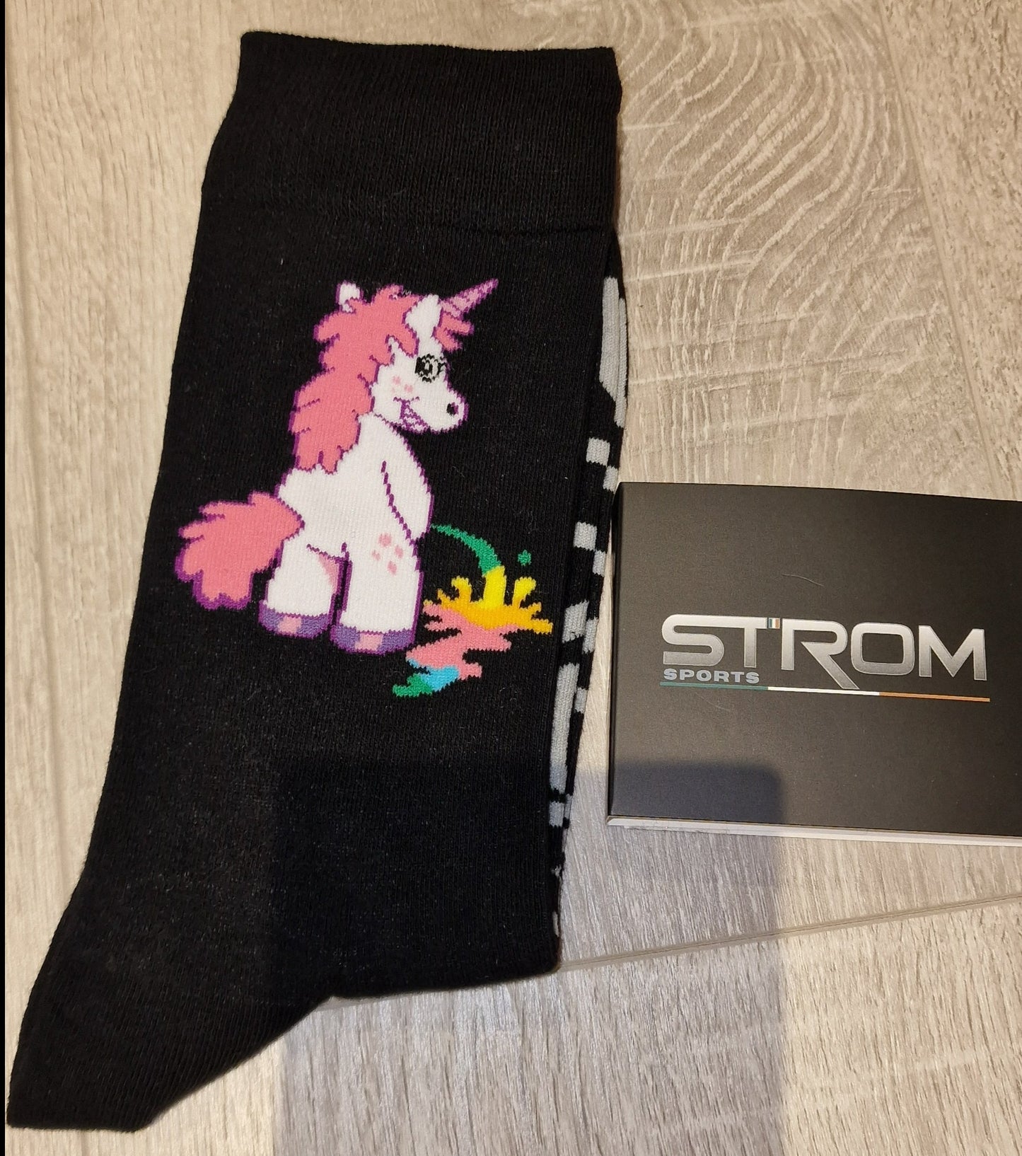Strom Ireland Unicorn Piss Socks